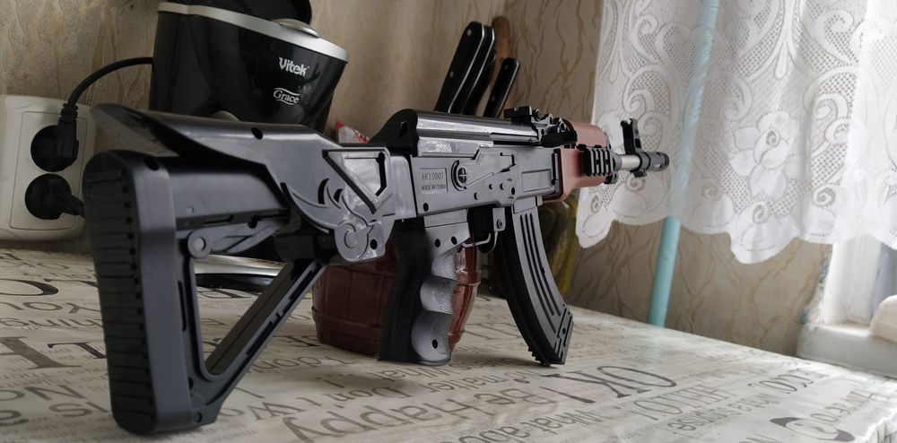 Автомат игрушечный