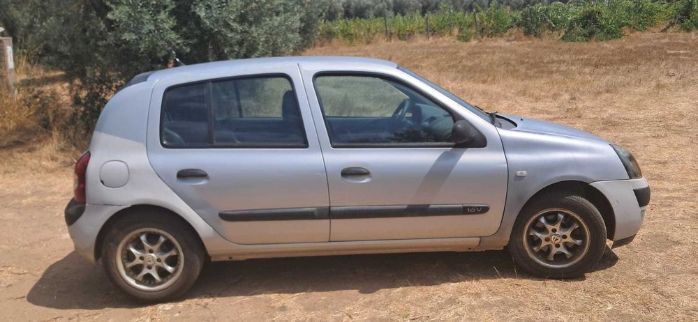 Renault Clio 1.2 2003