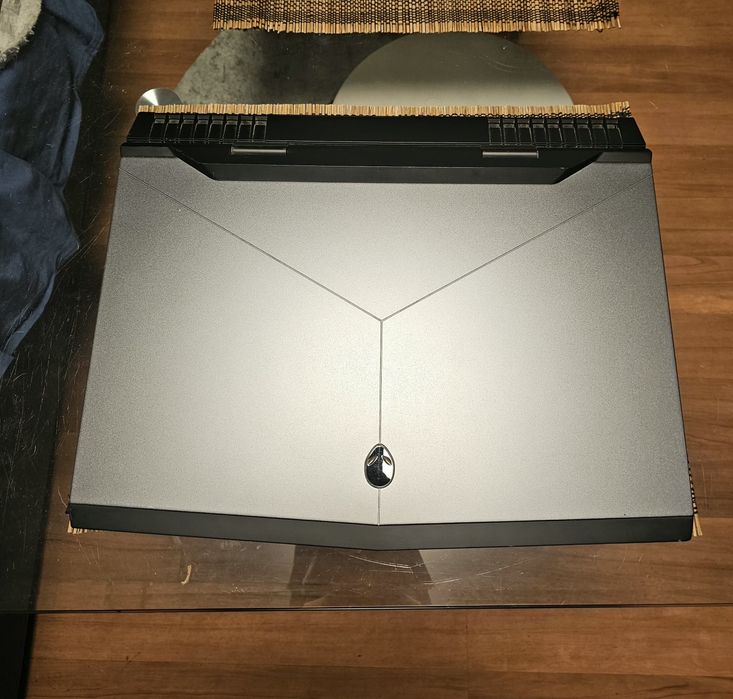 Laptop Dell Alienware 17 R4