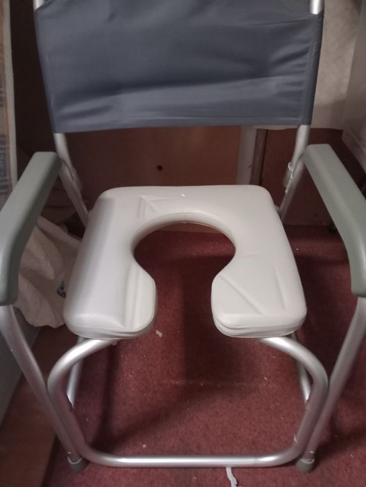 Cadeira de banho/sanitário alumínio