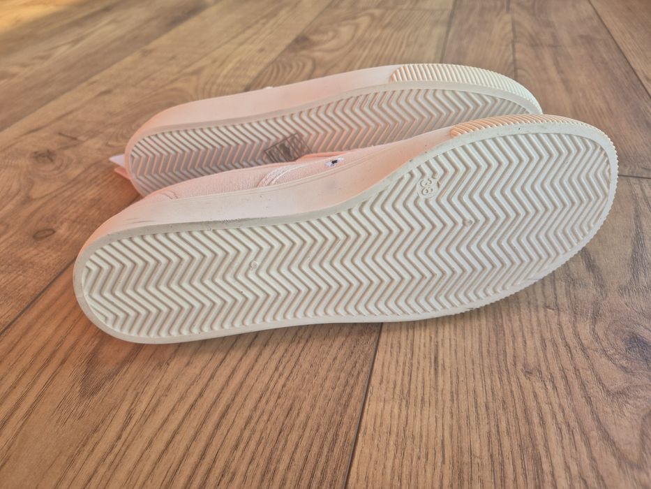 Trampki tenisówki r. 38 slip on Cara
