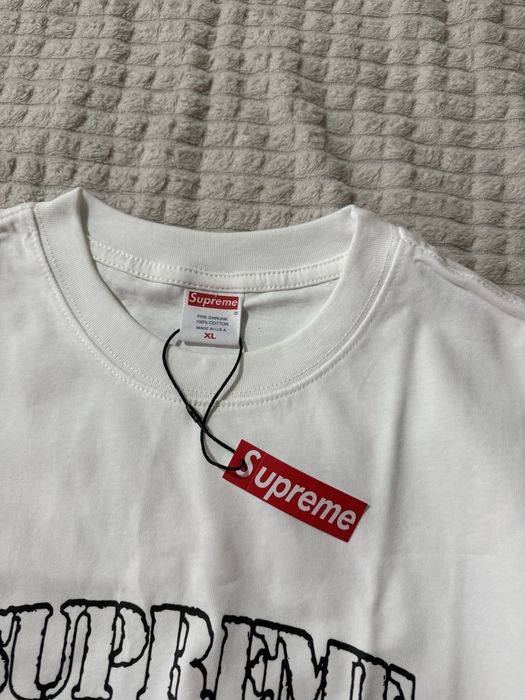 t-shirt supreme