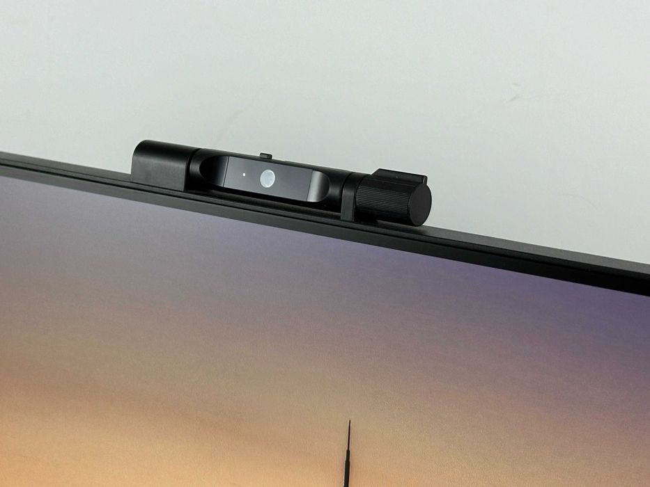 Mistrzowski Monitor Lenovo TIO 22 G4  FHD Matryca Głośniki Kamera