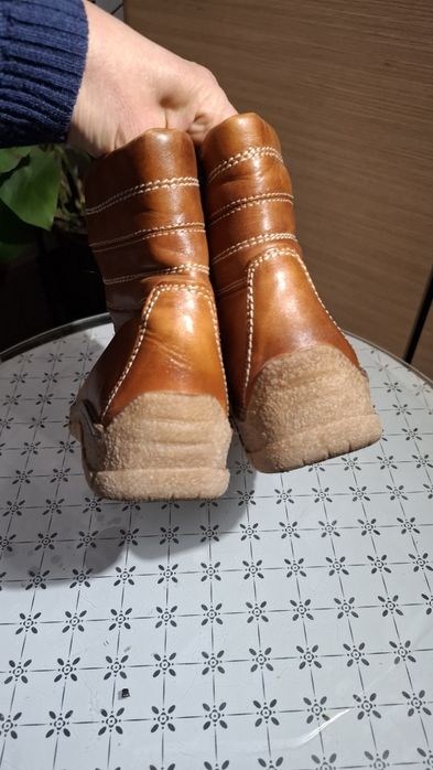 Ciepłe botki naturalna skóra, kauczuk na chore nogi r.37