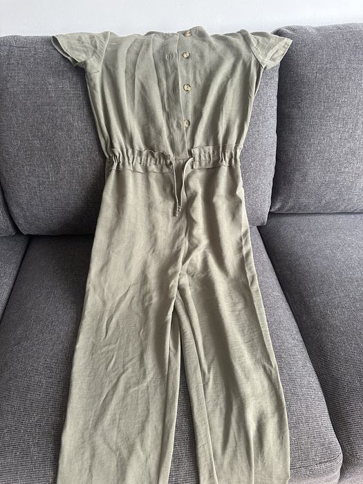 Продам комбінезон для дівчинки 11–12 років