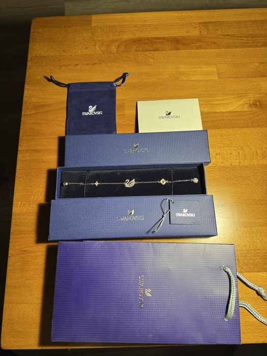 Bransoletka Swarovski – Różowy Łabędź z Kryształkami
