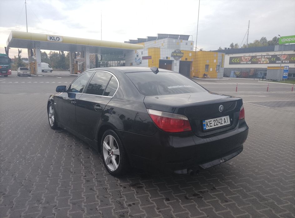 продам Бмв е60 525