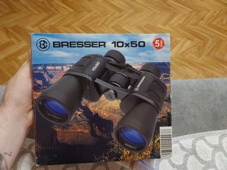 Бінокль Bresser 10x50 у відмінному стані + коробка