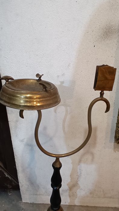 Cinzeiro antigo vendo 40€