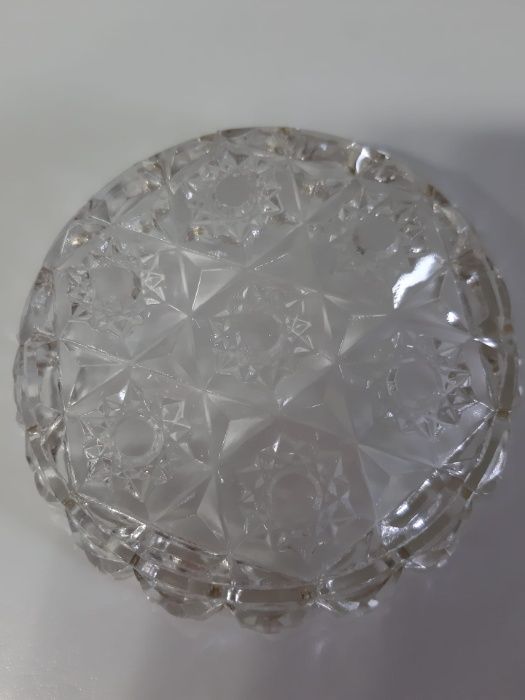 Diversos Pratos Vintage em Vidro