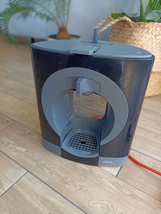 Ekspres na kapsułki nescafe dolce gusto krups