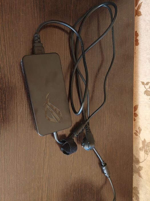 Ноутбук Asus FA707XV на RTX4060 екран 17,3, Ryzen 9, 1tb ssd