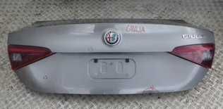 Alfa Romeo Giulia кришка багажника багажник багажне відділення PXL PXN
