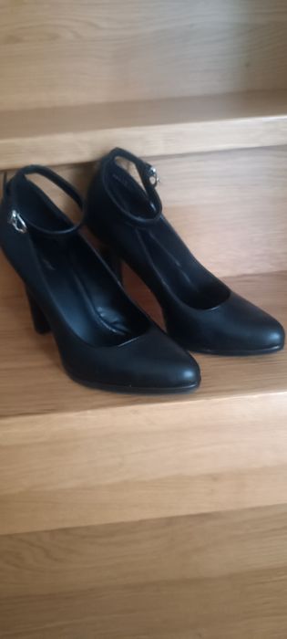 Buty damskie szpilki