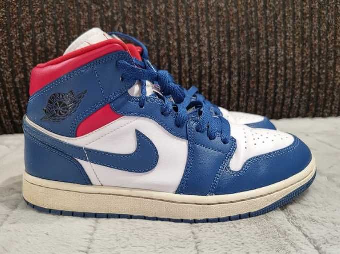 Buty WMNS Air Jordan 1 Mid, 40,5