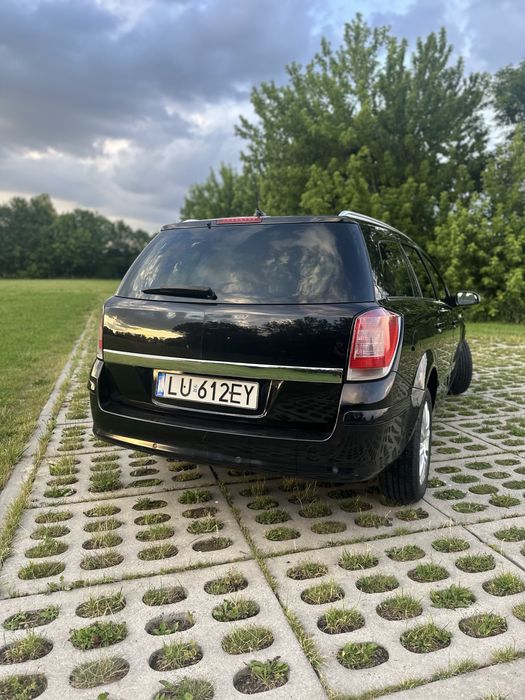 Opel astra h combi