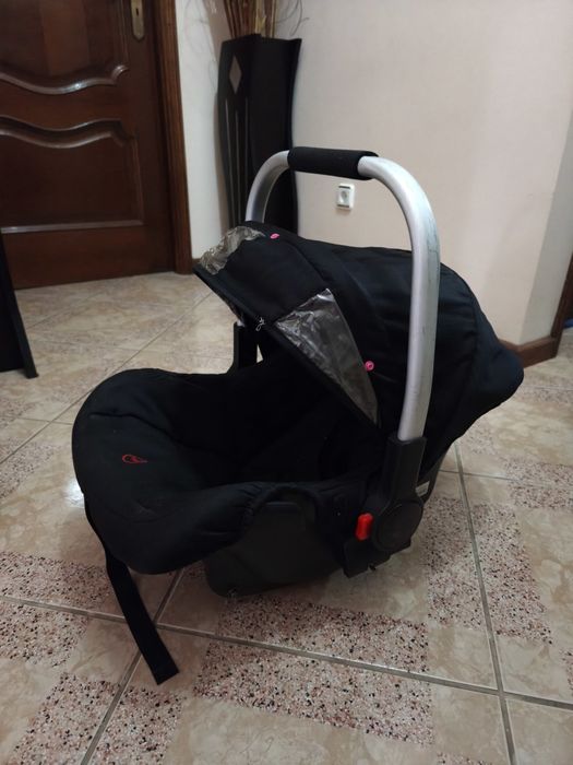 Carrinho de bebê com baby Cook