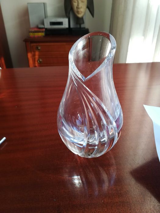 Cesta e jarras de cristal445674990737838083