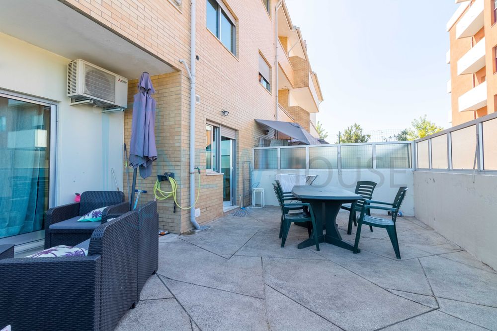 Quarto com casa de banho privada junto ao Metro de Fânzeres