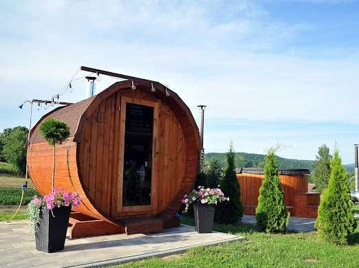 Domek Bieszczady, Solina, Polańczyk, BALIA Z JACUZZI / SAUNA