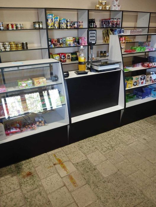 Вітрини, стелажі, прилавки, економпанелі від виробника з наявності.