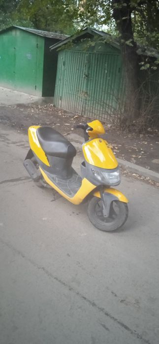 Хороший мопед Suzuki