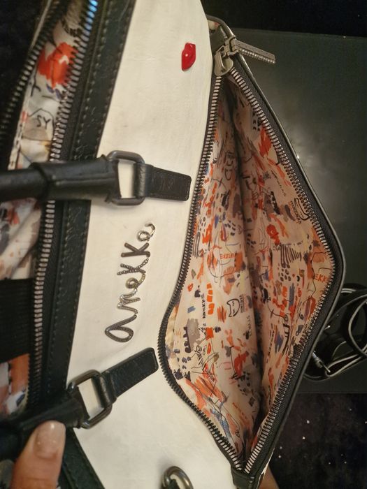 Bolsa Anekke branca e preta