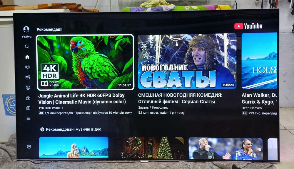 OLED 8 series Philips 4K UHD OLED на базе ОС Android TV телевизор б/у