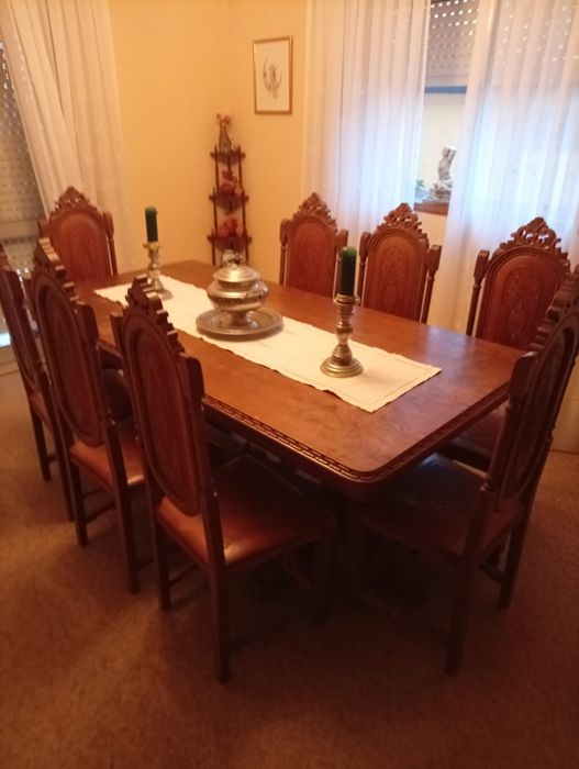 Conjunto Moveis Sala,  madeira maciça em castanho