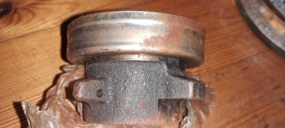 Муфта вижимного з підшипником УАЗ