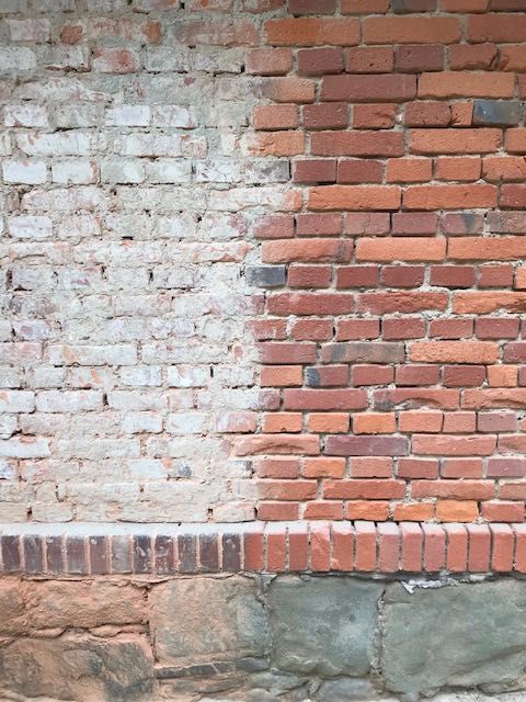 Piaskowanie stali, sodowanie cegły, czyszczenie kamienia.