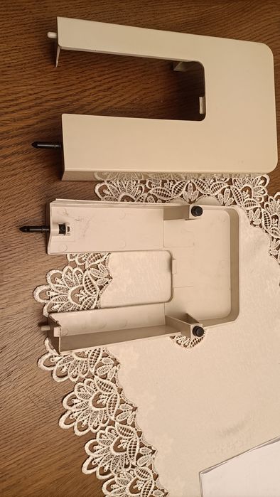 Stolik do maszyny krawieckiej Łucznik 877