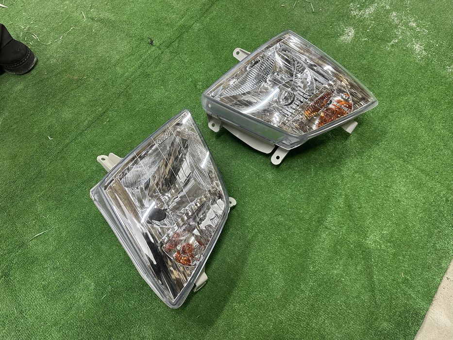 Фара Isuzu D-max 2006-2012