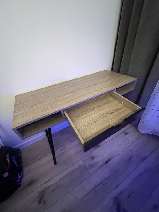 Sprzedam  biurko prawie nieużywane, jak nowe