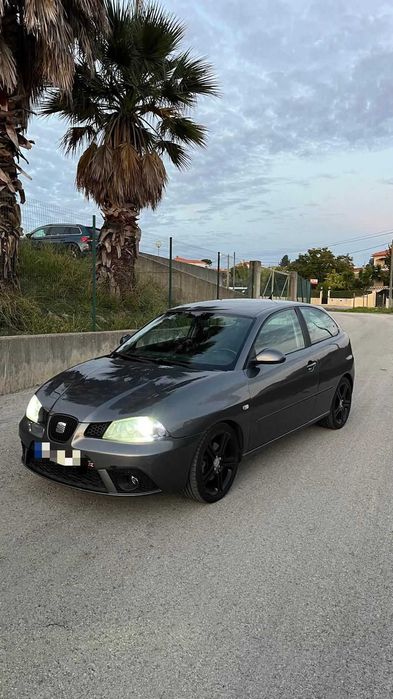 Seat Ibiza 6L FR - PD 130 - 5 Lugares