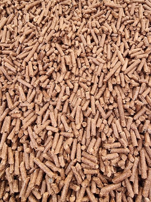 Pelet drzewny 6mm i 8mm.