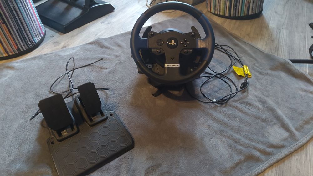 Thrustmaster T150