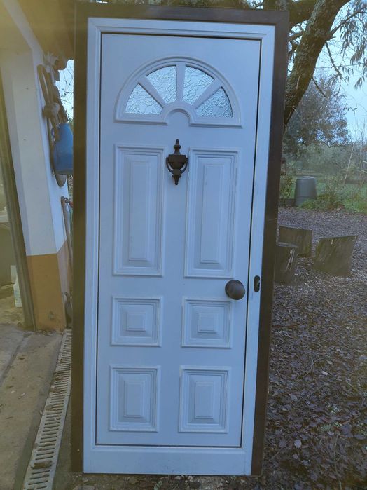 Vendem-se 4 portas de alumìnio