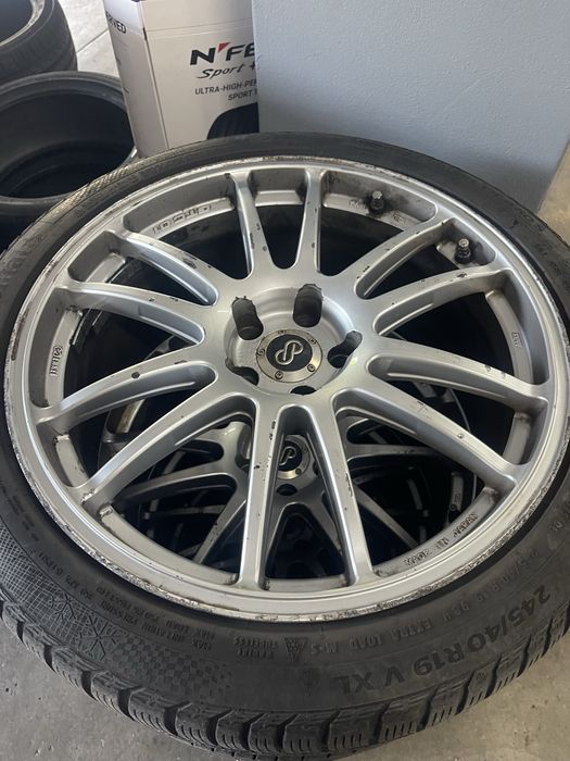 Vendo 4 jantes 19 ENKEY, marca japonesa conhecida por fabricar jantes de boa qualidade