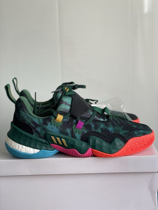 Adidas trae young Оригинал Баскетбольные кроссовки