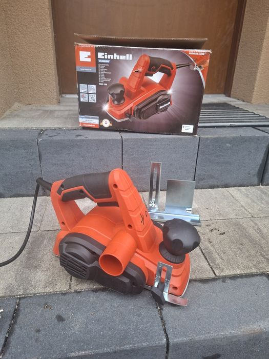 Stug elektryczny Einhell 
TC-PL 750
TC-PL 750