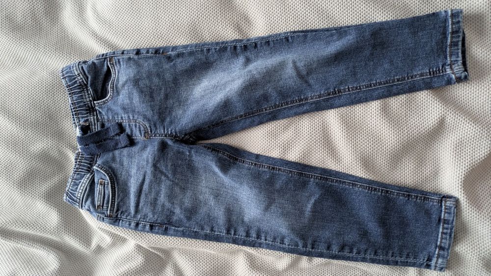 Spodnie jeansowe Reserved 116