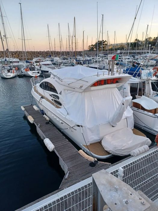 Azimut 39