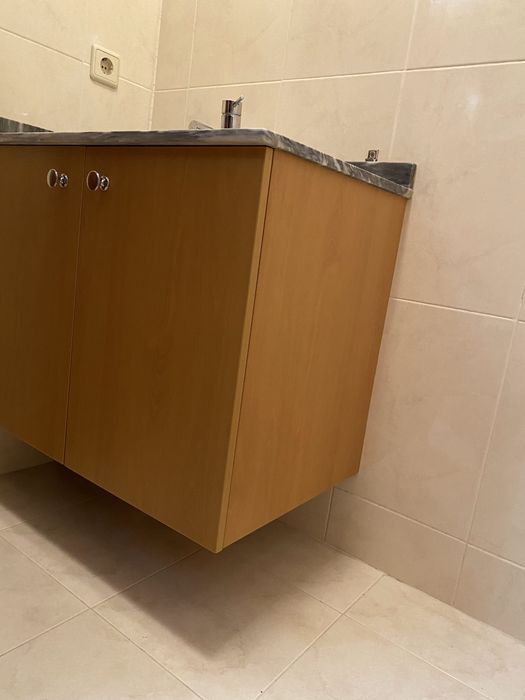 Móvel de casa de banho