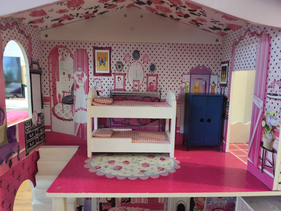 Domek dla lalek barbie wysoki | odbiór osobisty