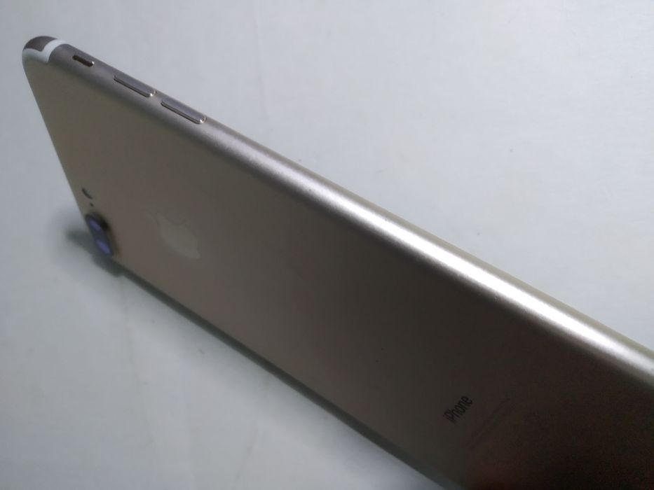 Apple iPhone 7 Plus "32Gb/100%"