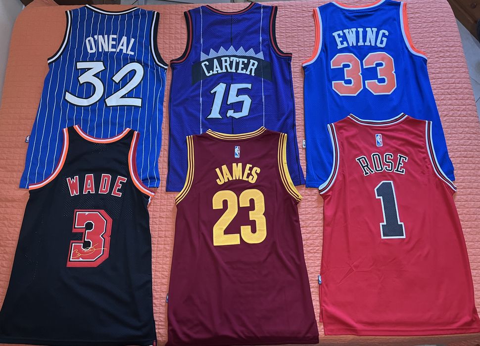 Vendo coleção de camisolas da NBA