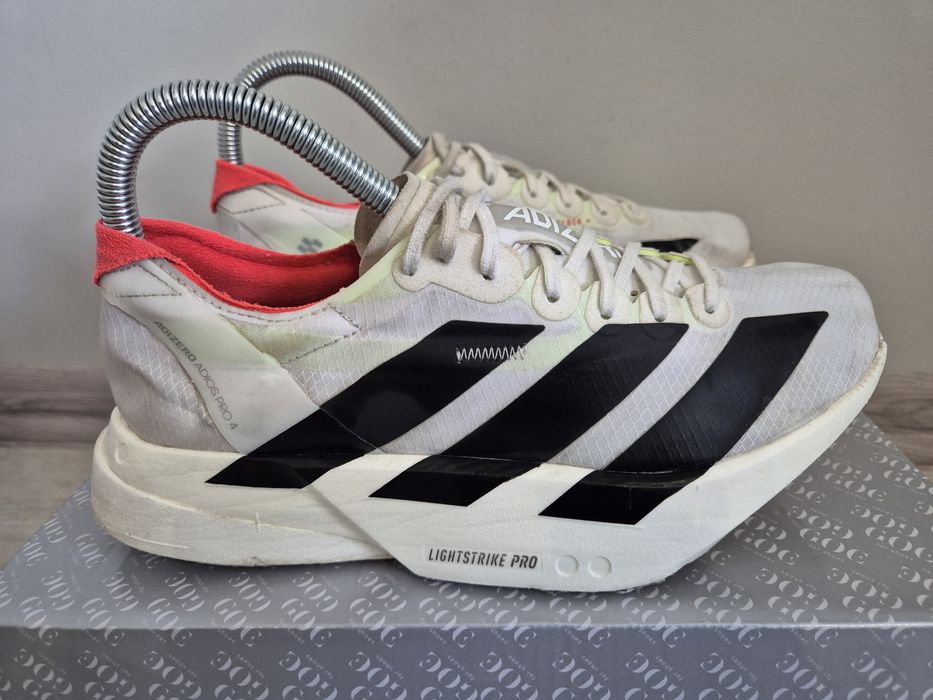 Buty damskie do biegania Adidas Adizero Adios Pro 4 rozmiar 38.