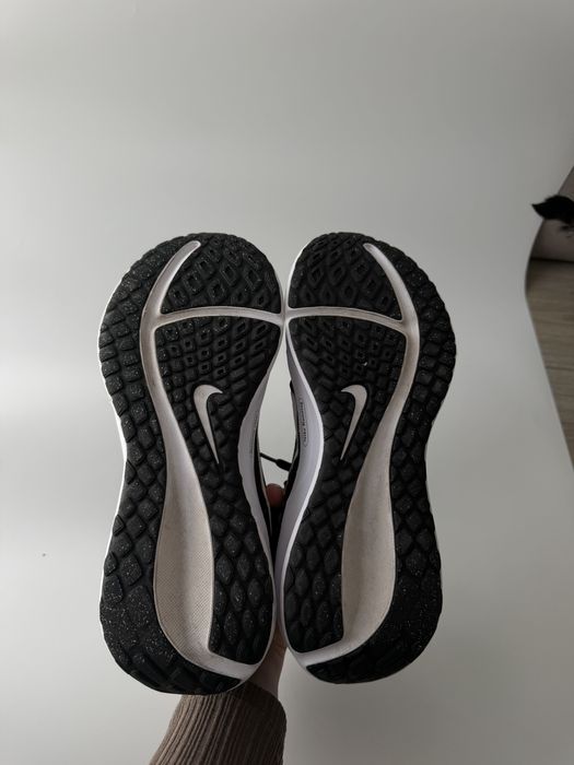 Кросівки Nike бігові