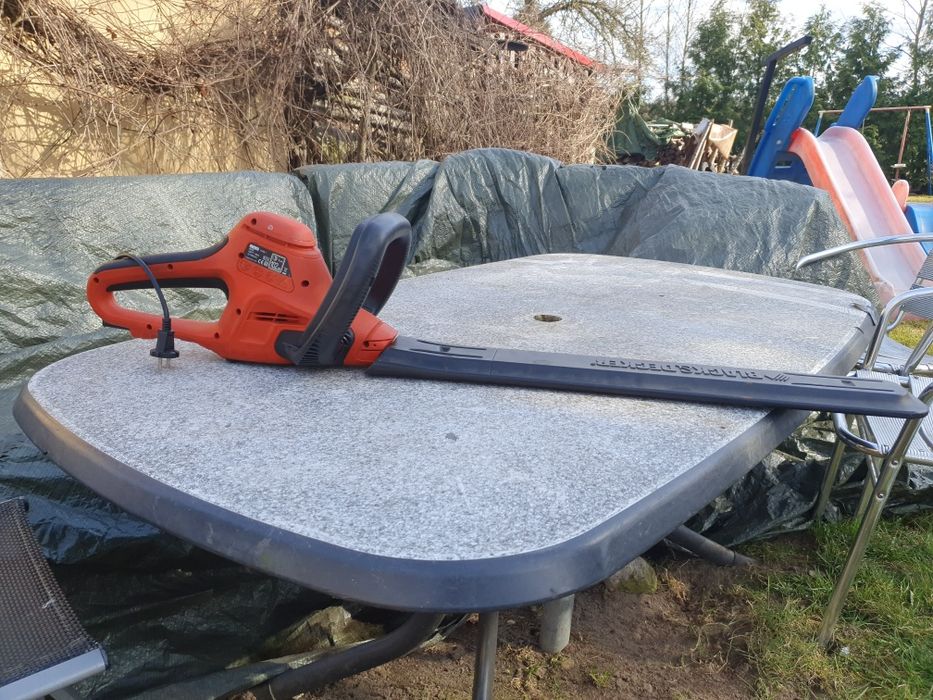 Nożyce do żywopłotu Black&Decker